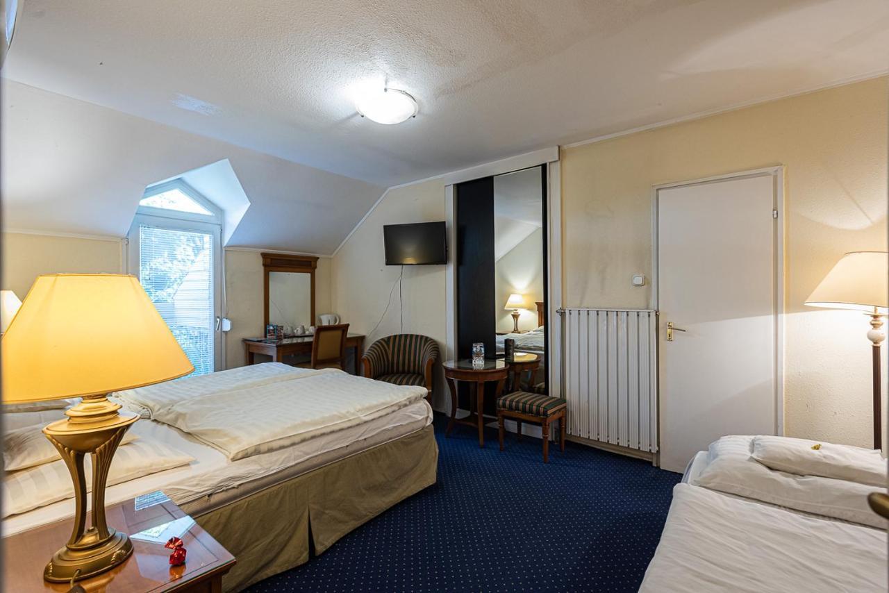 Hotel Romantik เอ็กเกอร์ ภายนอก รูปภาพ