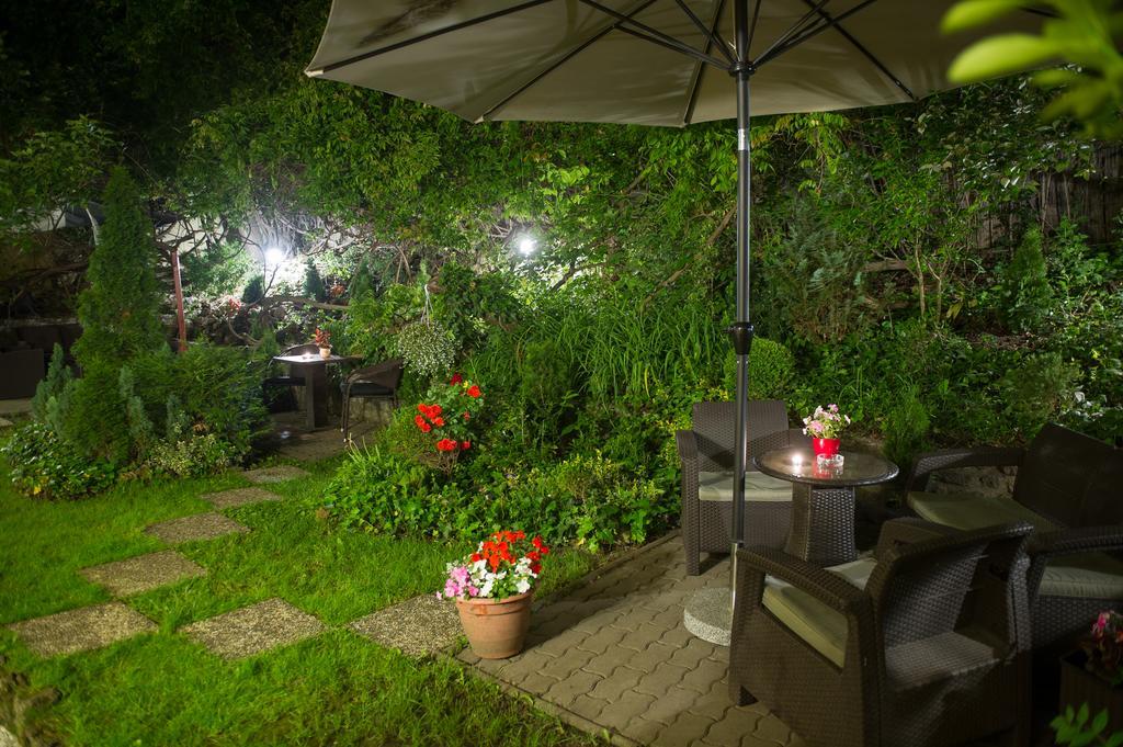 Hotel Romantik เอ็กเกอร์ ภายนอก รูปภาพ